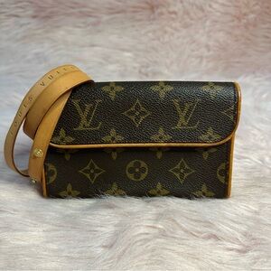 🟥 SOLD! Louis Vuitton Florentine Monogram Belt Bag Bum Bag